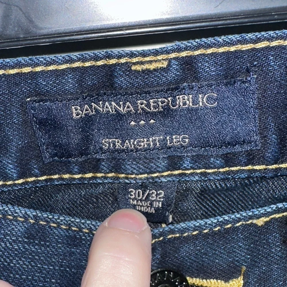 Banana Republic stylish dark